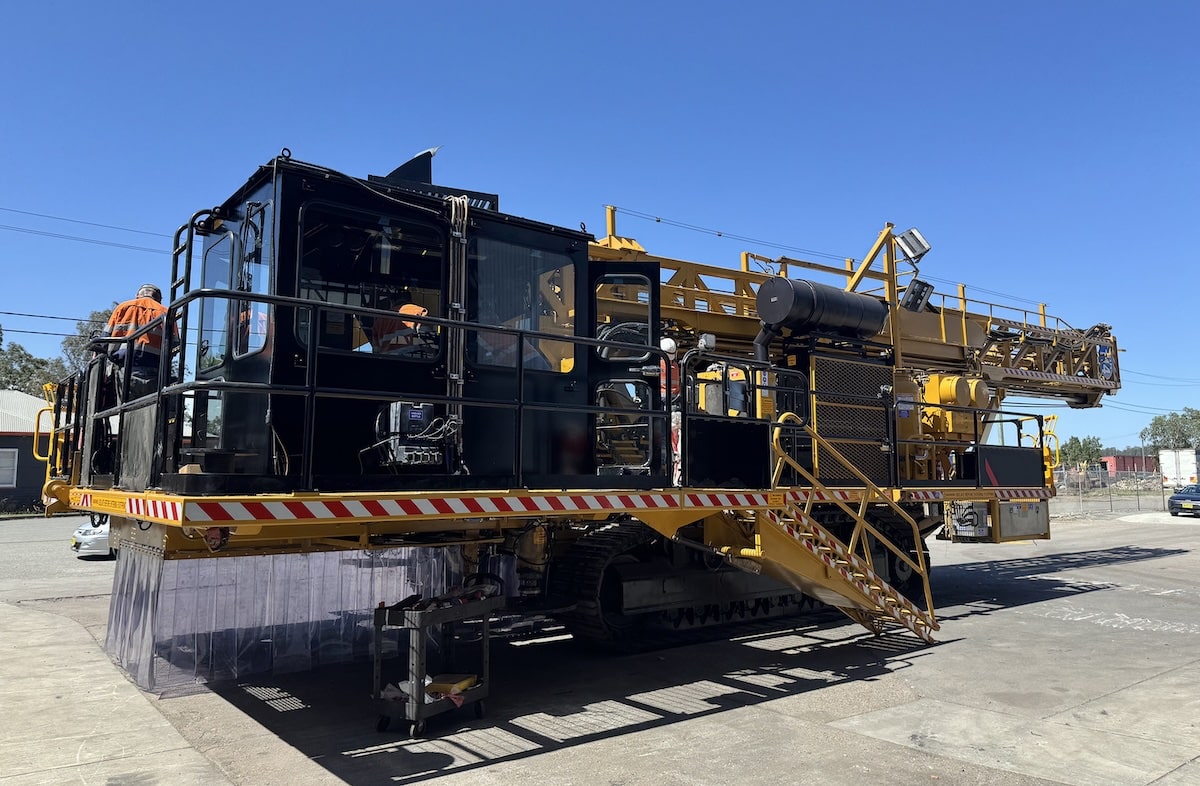 When drill rigs need more than another fix: overhaul strategies for mine planners