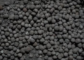 Fenix Resources shipped 4.4Mt of iron ore during FY26. Image: Abinieks/stock.adobe.com