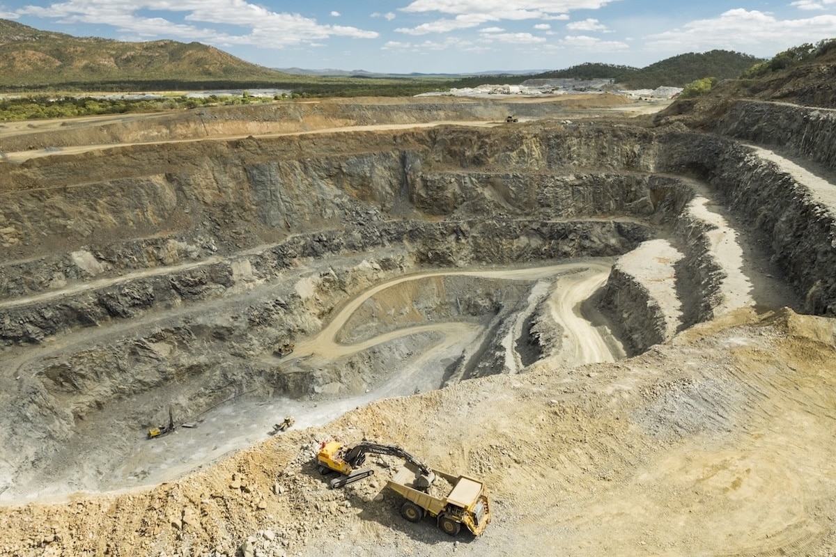 EQ Resources’ Mt Carbine expansion: district-scale planning notes for mine teams