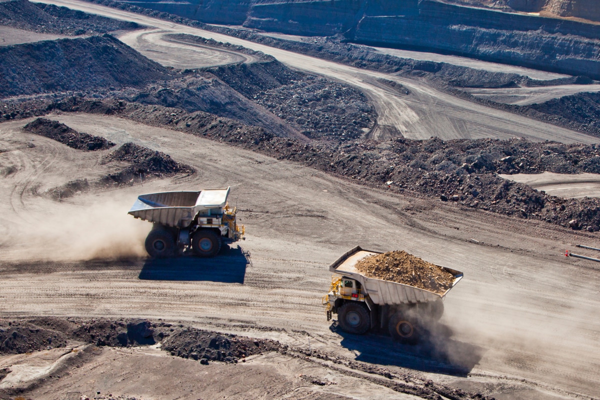 Yancoal record coal output and rising costs: planning signals for mine engineers