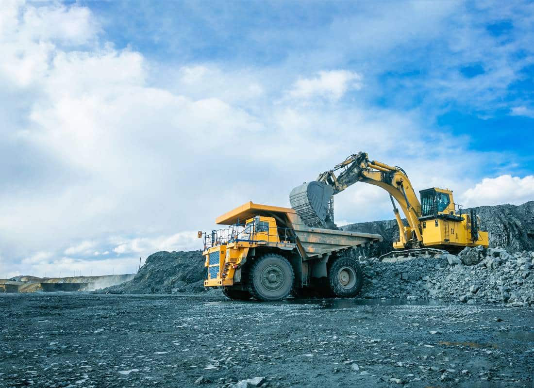Regis Resources and McPhillamys: funding optionality and schedule signals for engineers